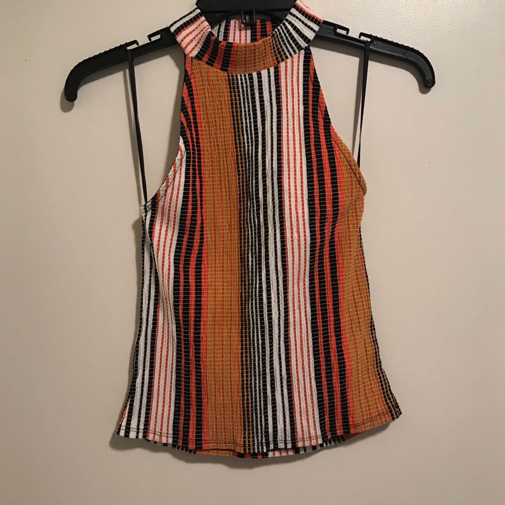 Perfect for fall! 🍂🍁 NWOT top from ZARA size S